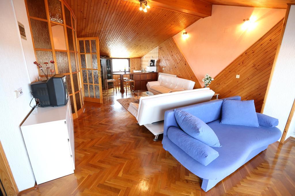 Apartments Sasha Pula Room photo